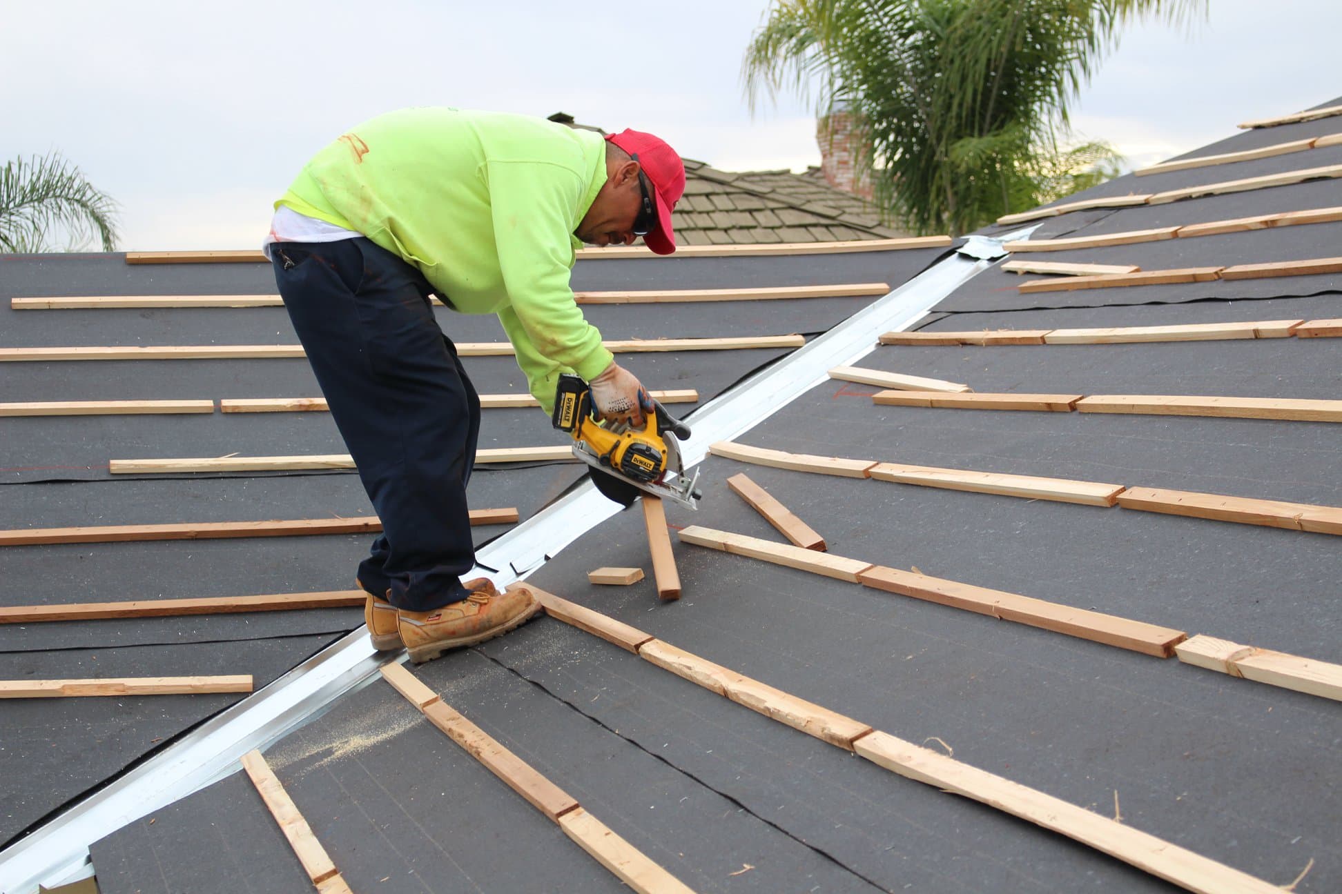 BSW roofer detailing a roof valley